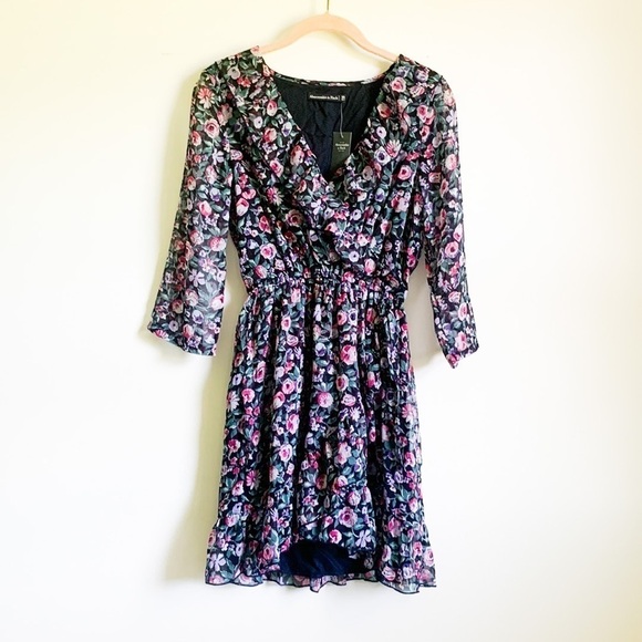 Abercrombie & Fitch Floral Faux Wrap Mini Dress - Picture 2 of 9